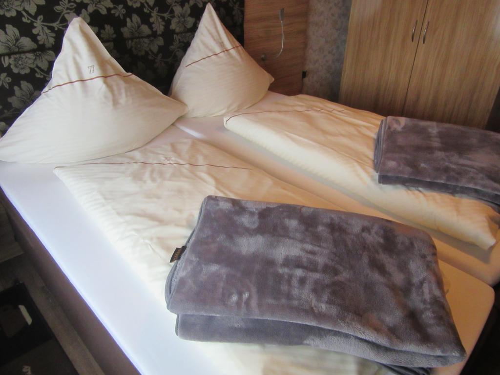 Hotel Restaurant Jonkhans Rees Room photo